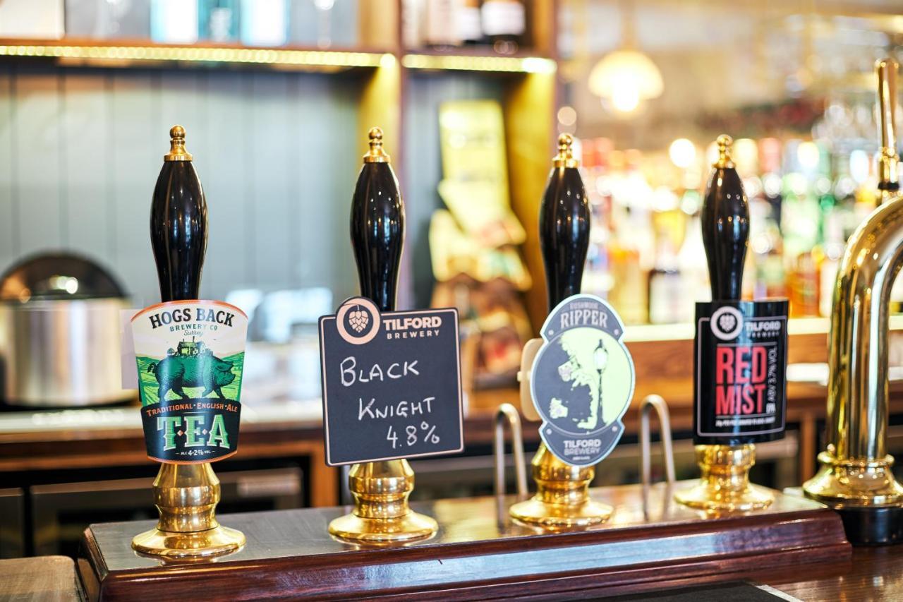 The Wellington Arms - Basingstoke-Reading Otel Heckfield Dış mekan fotoğraf
